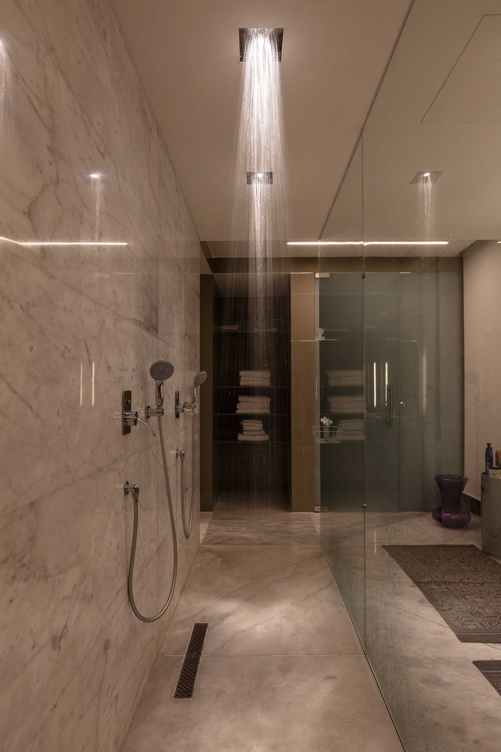 AG Residence - Image 18