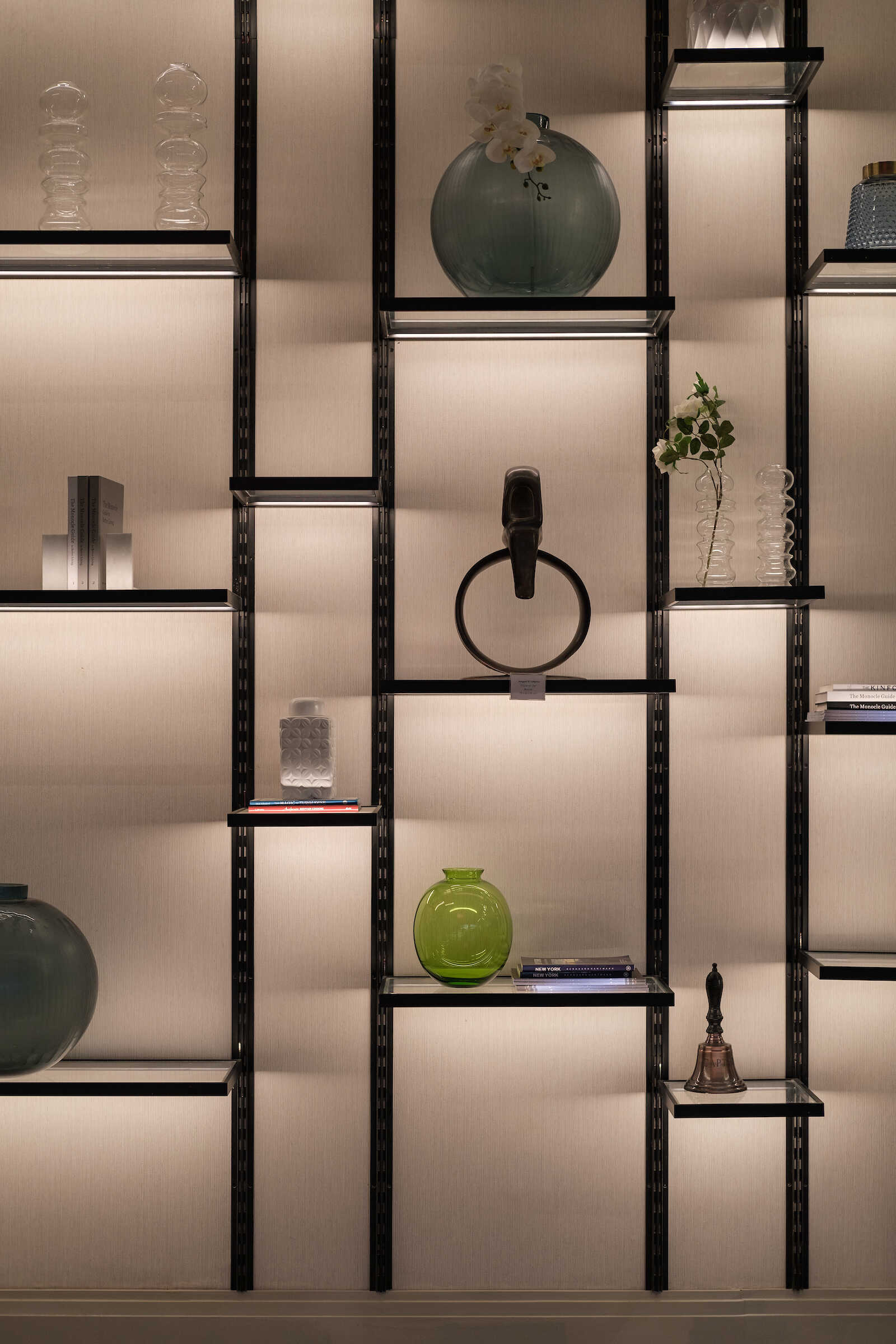 EMAAR Sales Center - Image 3