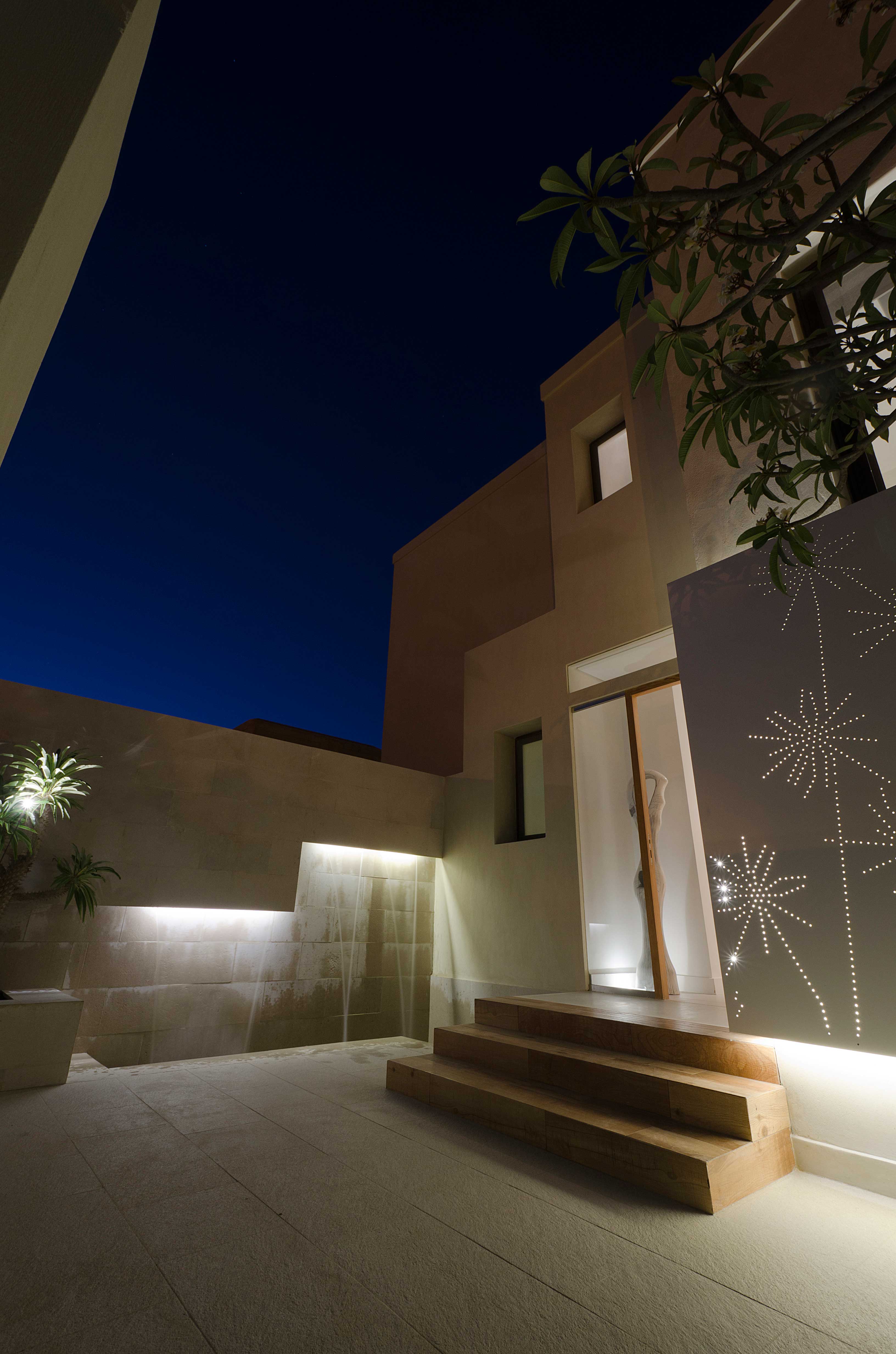 KR Residence - Image 2